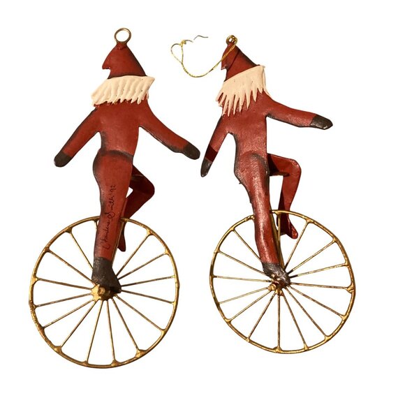 1992 Charlene Smith Signed Metal Ornament of Santa on a Unicycle Set Of 2 - Picture 2 of 4